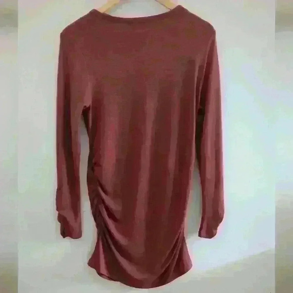 🌴2/$25🌴MARKET & SPRUCE | Women's Rusty Red Long Sleeved Maternity Top - Picture 4 of 4